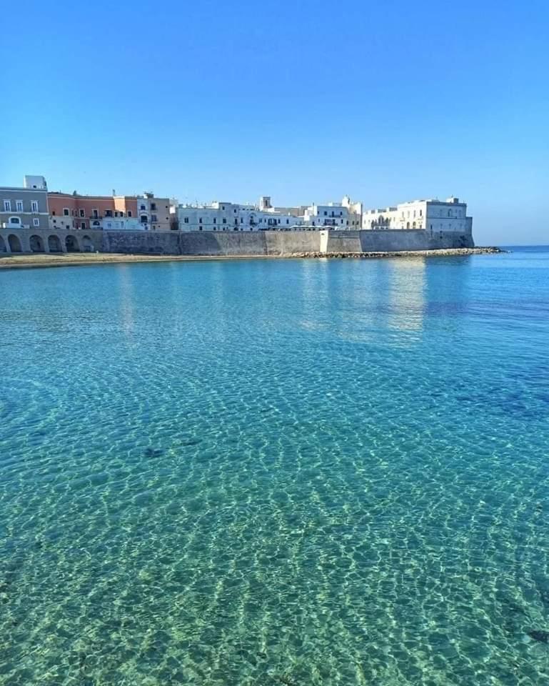 Corte Vico Palmisano Centro Storico Gallipoli Luaran gambar